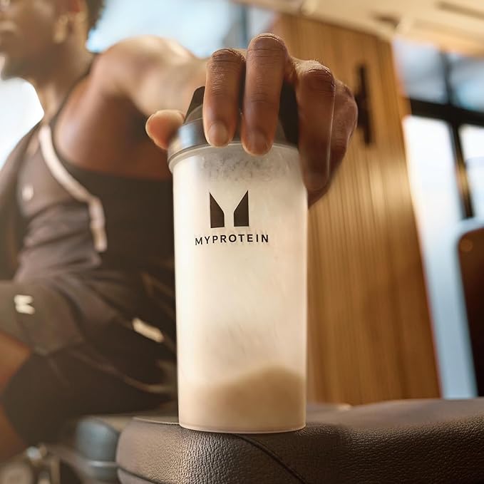 Myprotein - Creatine Monohydrate Powder Bag 1.1 lbs- Pure Unflavored Creatine Powder - Post/Pre Workout Supplement for All Sports and Exercises - Gluten Free, Vegan, Dissolves Easy - (100 Servings)