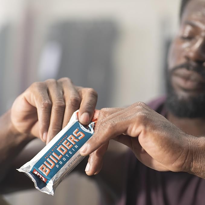 CLIF BUILDERS Protein Bars - Cookies 'n Cream Flavor - 20g Plant Based Protein - Gluten Free - Non-GMO - Low Glycemic - No Artificial Sweeteners - 2.4 oz. (12 Pack)