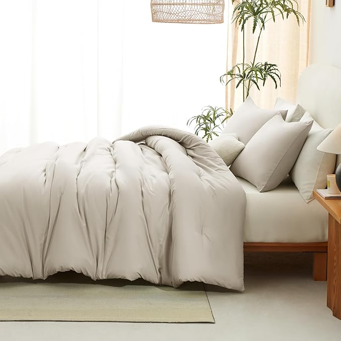 CozyLux Beige Comforter Set Full Size, 3 Pieces Solid Breathable Quilted Style Bedding Sets, Luxury Fluffy Soft Microfiber Comforter for All Season(1 Comforter & 2 Pillowcases)