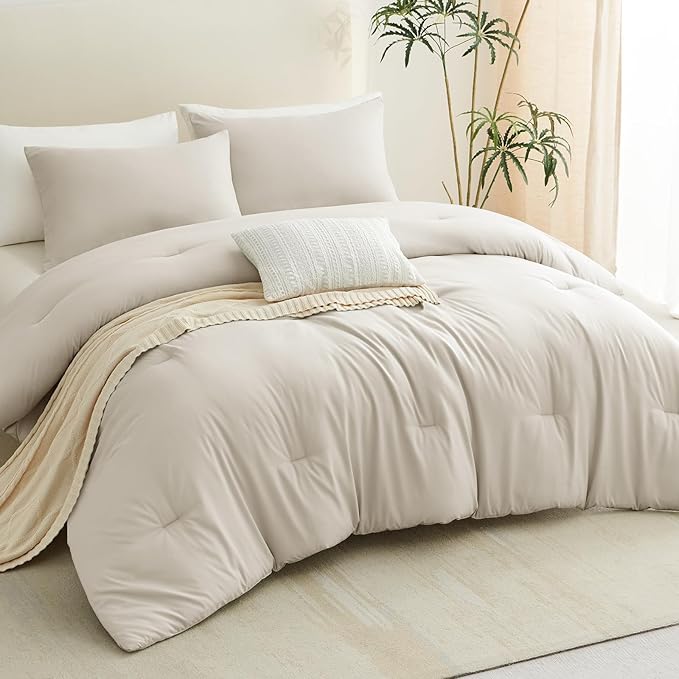 CozyLux Beige Comforter Set King Size, 3 Pieces Boho Solid Breathable Quilted Style Bedding Sets, Luxury Fluffy Soft Microfiber Comforter for All Season(1 Comforter & 2 Pillowcases)