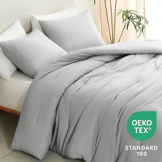 CozyLux Light Grey Comforter Set Full Size, 3 Pieces Solid Breathable Quilted Style Bedding Sets, Light Gray Luxury Fluffy Bed Set Soft Microfiber Comforter All Season (1 Comforter & 2 Pillowcases)