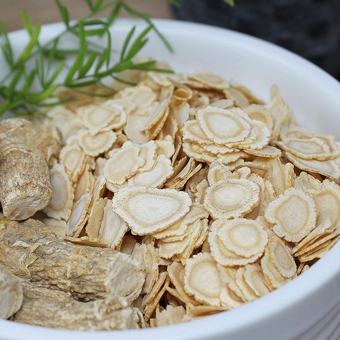 American Ginseng Slices from Wisconsin (Sliced Ginseng Root)Wisconsin Grown!Most People Use It to Make Ginseng Tea! Good for Health! (American Ginseng Slices (Small Round), 1 Box of 4 Ounces)