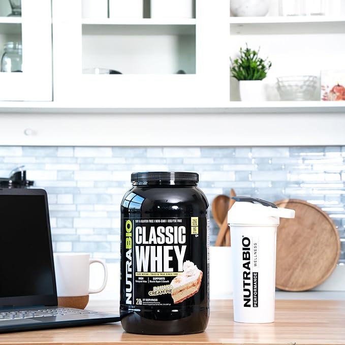 NutraBio Classic Whey Protein Powder- 25G Protein Per Scoop - Full-Spectrum Amino Acid Profile - No Fillers, Artificial Colors, Preservatives - (Banana Cream Pie, 2 Pounds)