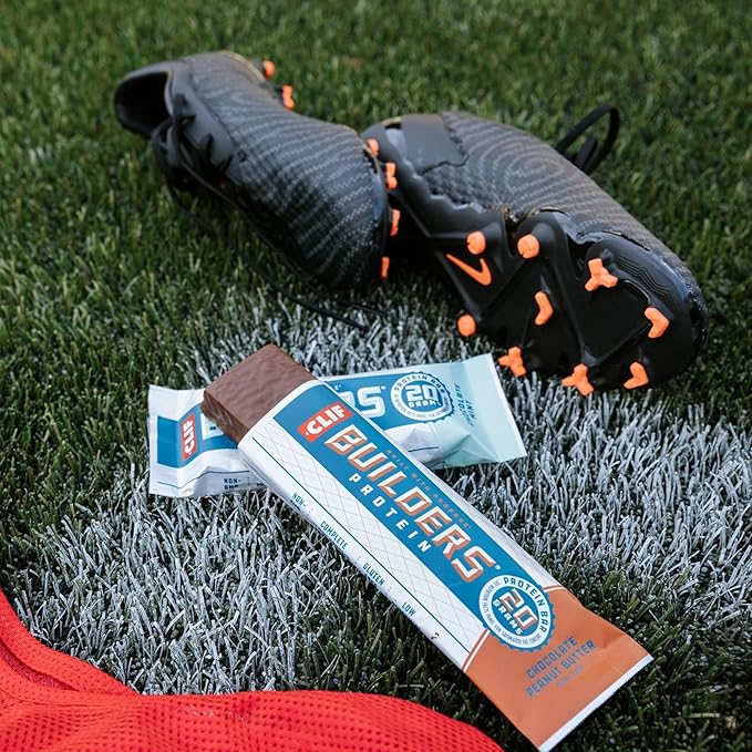 CLIF BUILDERS Protein Bars - Cookies 'n Cream Flavor - 20g Plant Based Protein - Gluten Free - Non-GMO - Low Glycemic - No Artificial Sweeteners - 2.4 oz. (12 Pack)